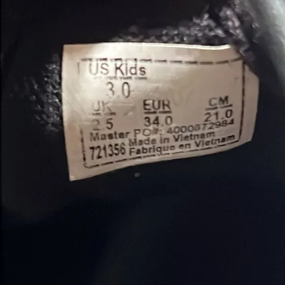 Vans  boys Old Skool Triple Black Suede Sneaker size 3 - Picture 9 of 9